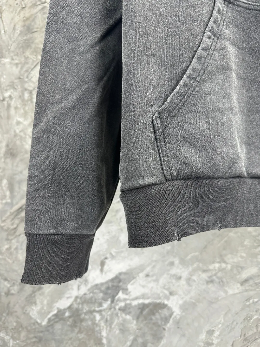 BALENCI*GA New Arrival 3MClassic LOGO . . . . 460g Same Style -Color： -SIZE：Xs S M L 8958#